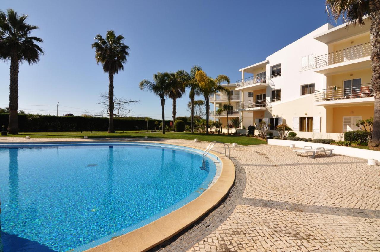 Sea And Pool At Vila Da Praia Alvor Extérieur photo